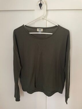 Everyday Forest Green Long Sleeve Top